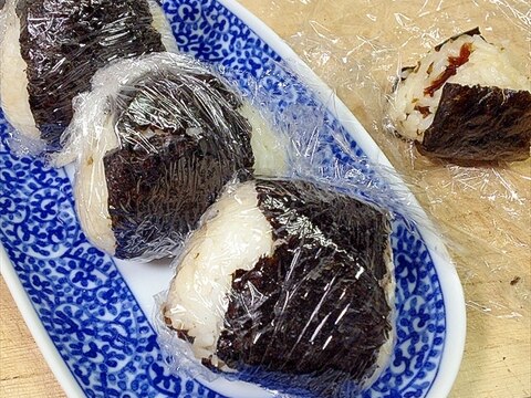 コンビニのお知恵拝借！おにぎりやすいこんぶおにぎり